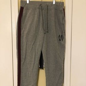 Aeropostale Regular Fit Sweatpants